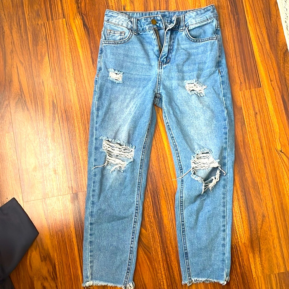 SHEIN ankle/cropped jeans. Size 10-11y